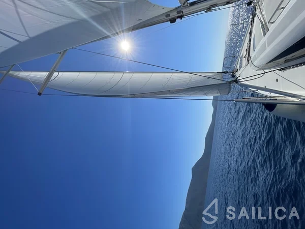 Jeanneau 54 - Yacht Charter Sailica