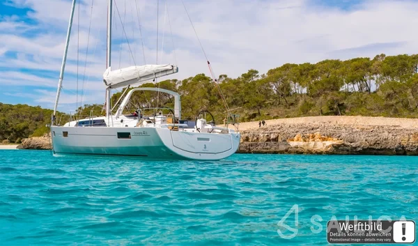 Oceanis 41.1 - Yacht Charter Sailica