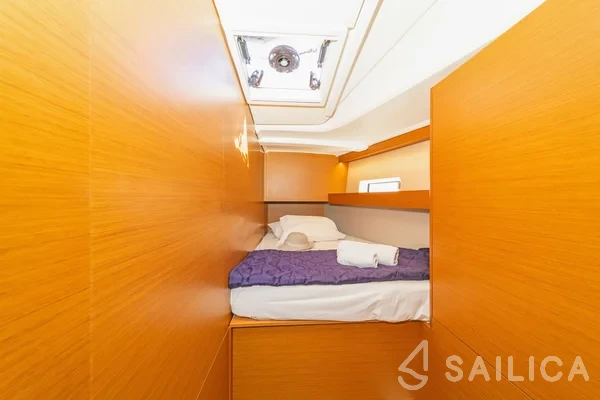 Sun Odyssey 490 - Yacht Charter Sailica