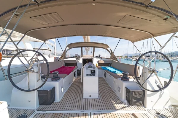Sun Odyssey 490 - Yacht Charter Sailica