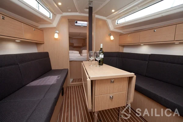 Bavaria Cruiser 34 Style - Yacht Charter Sailica