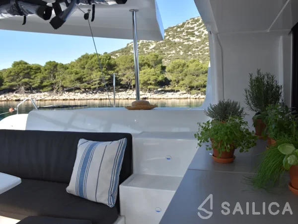 Lagoon 46  - Yacht Charter Sailica