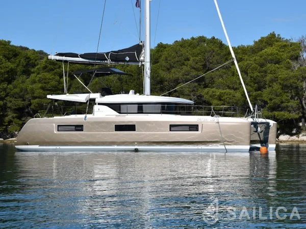 Lagoon 46  - Yacht Charter Sailica