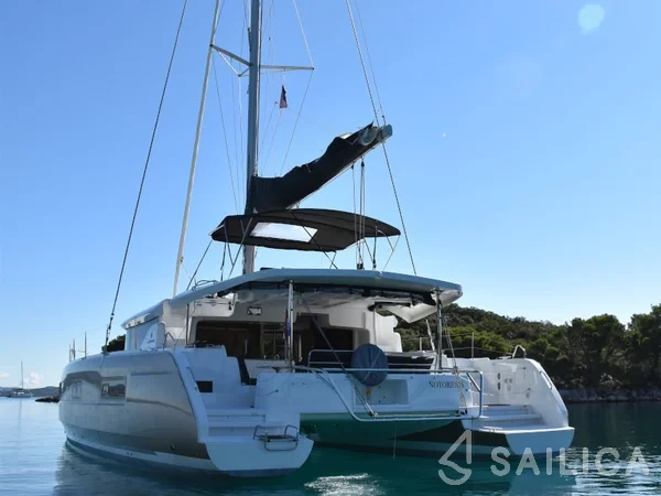 Lagoon 46  - Yacht Charter Sailica