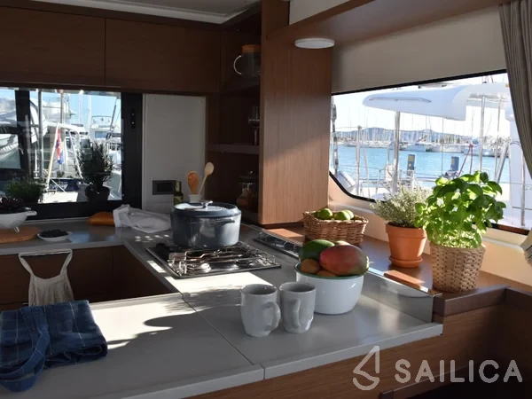 Lagoon 46  - Yacht Charter Sailica