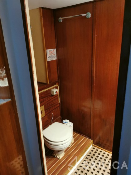 Fleur de Lys - Yacht Charter Sailica