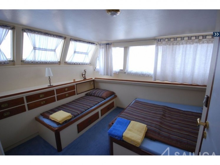 Fleur de Lys - Yacht Charter Sailica