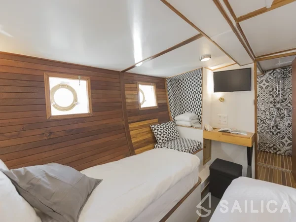 Gulet - Yacht Charter Sailica