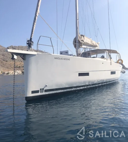 Dufour 430 Grand Large - Yacht Charter Sailica