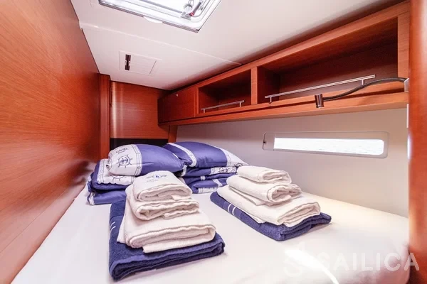 Dufour 56 Exclusive - Yacht Charter Sailica