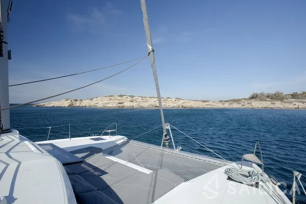 Elba 45 - Yacht Charter Sailica