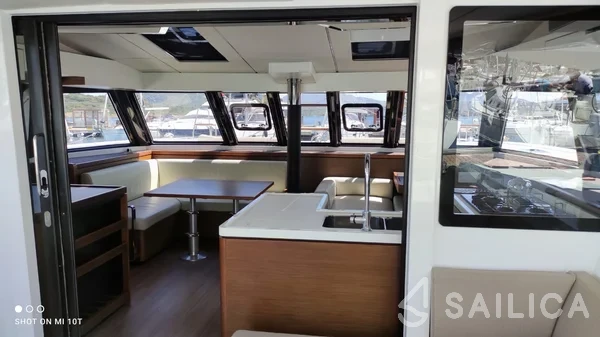 Nautitech 46 Fly - Yacht Charter Sailica