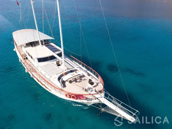 Gulet - Yacht Charter Sailica