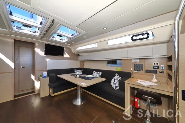 Hanse 508 - Yacht Charter Sailica
