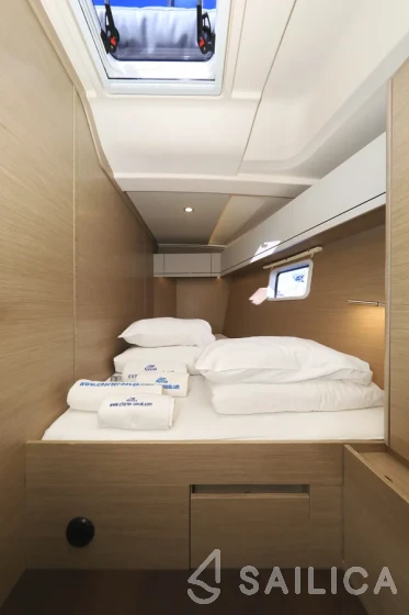Hanse 508 - Yacht Charter Sailica
