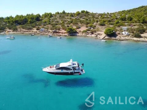 Azimut 43 - Yacht Charter Sailica