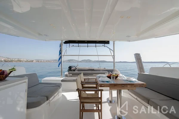 Lagoon 50 - Yacht Charter Sailica