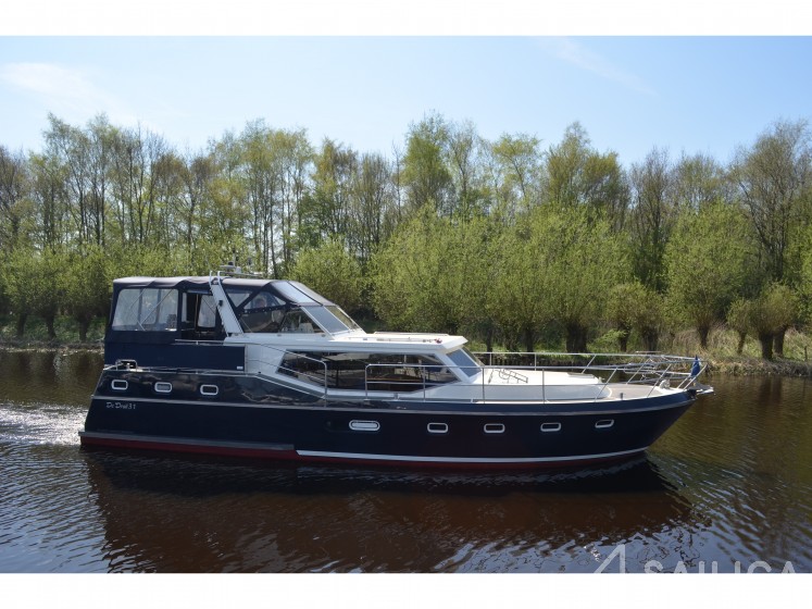 De Drait Renal 45 - Yacht Charter Sailica