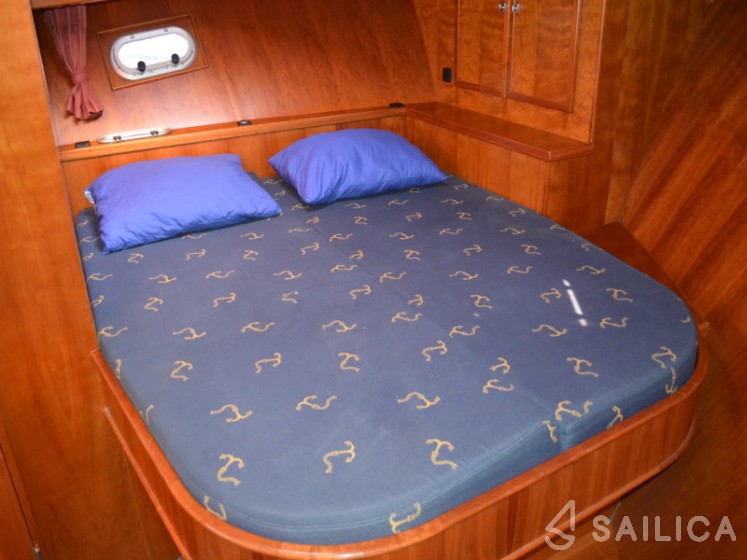 De Drait Classicline 1300 - Yacht Charter Sailica