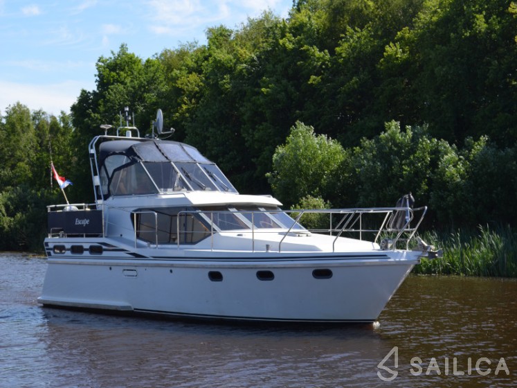 De Drait Reline 1150 - Yacht Charter Sailica