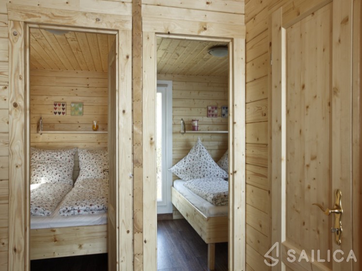 De Drait Houseboat - Yacht Charter Sailica