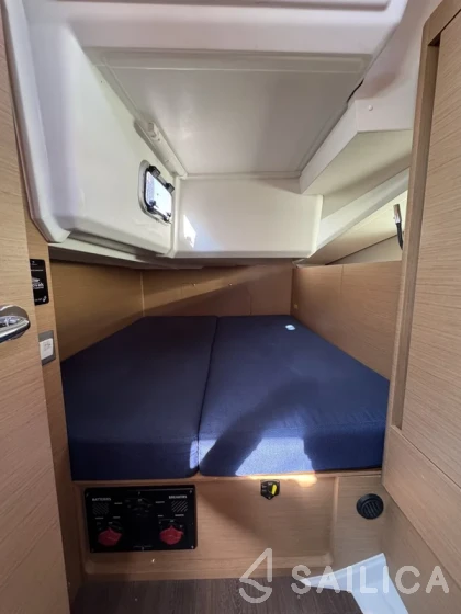 Sun Odyssey 440 - Yacht Charter Sailica