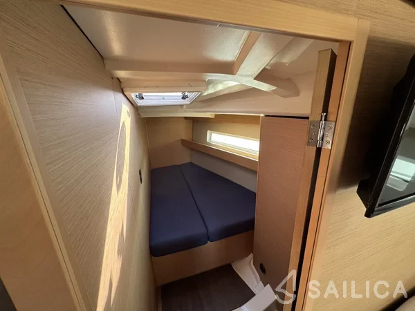 Sun Odyssey 440 - Yacht Charter Sailica