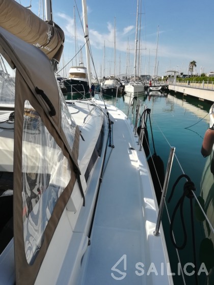 Sun Odyssey 440 - Yacht Charter Sailica