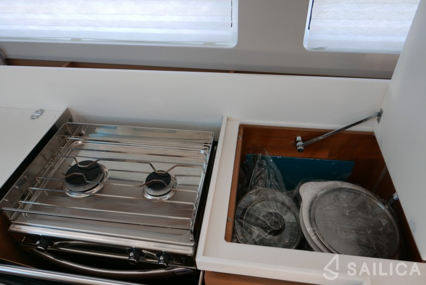 Sun Odyssey 440 - Yacht Charter Sailica