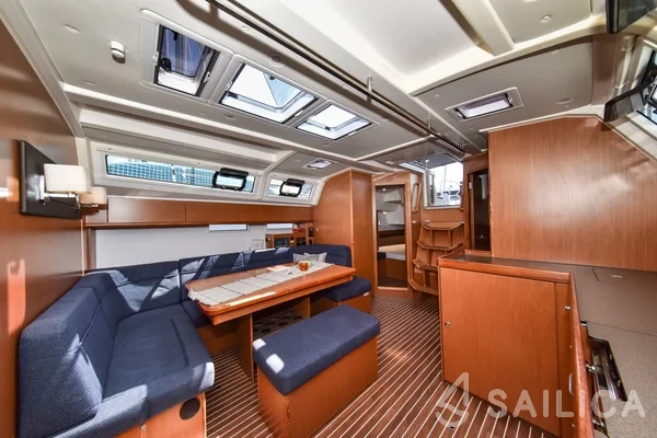 Bavaria 46 Cruiser - Yacht Charter Sailica