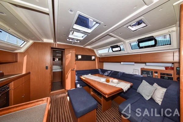 Bavaria 46 Cruiser - Yacht Charter Sailica