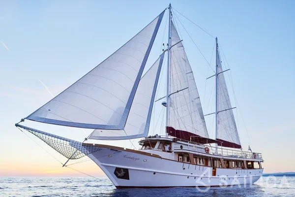Gulet - Yacht Charter Sailica