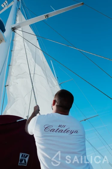 Gulet - Yacht Charter Sailica