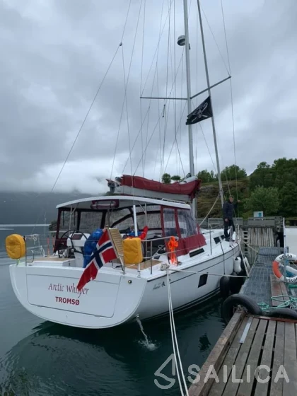 Hanse 458 - Yacht Charter Sailica