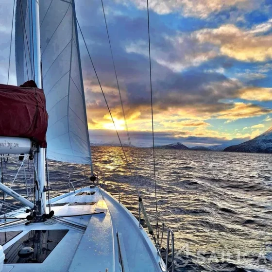 Hanse 458 - Yacht Charter Sailica
