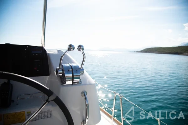 Lagoon 40 - Yacht Charter Sailica