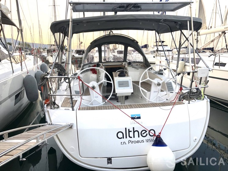 Bavaria 34 Cruiser - Yacht Charter Sailica