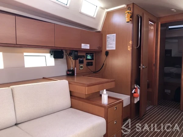 Bavaria C50 - Yacht Charter Sailica