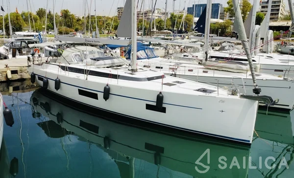 Bavaria C50 - Yacht Charter Sailica