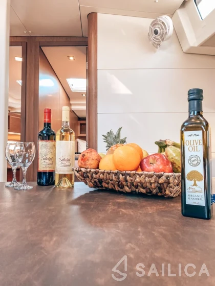 Oceanis 46.1 - Yacht Charter Sailica