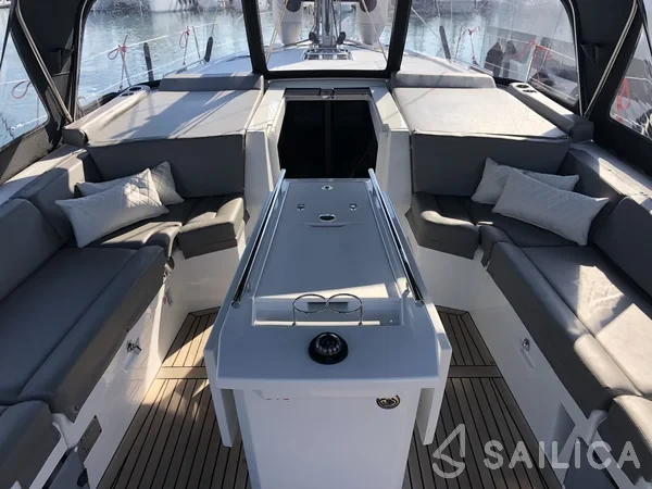 Oceanis 46.1 - Yacht Charter Sailica