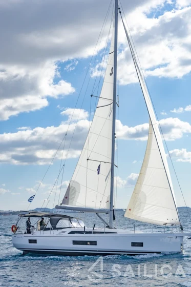 Oceanis 46.1 - Yacht Charter Sailica