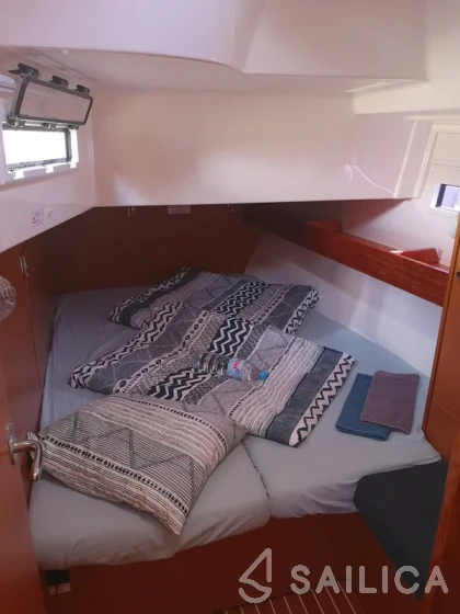 Bavaria 45 Cruiser - Yacht Charter Sailica