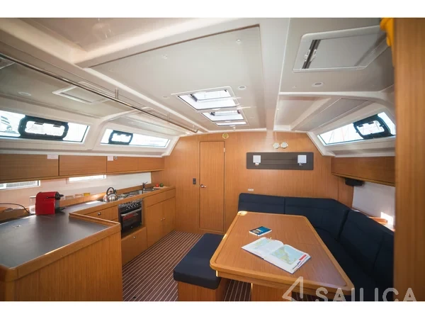 Bavaria 46 Cruiser - Yacht Charter Sailica