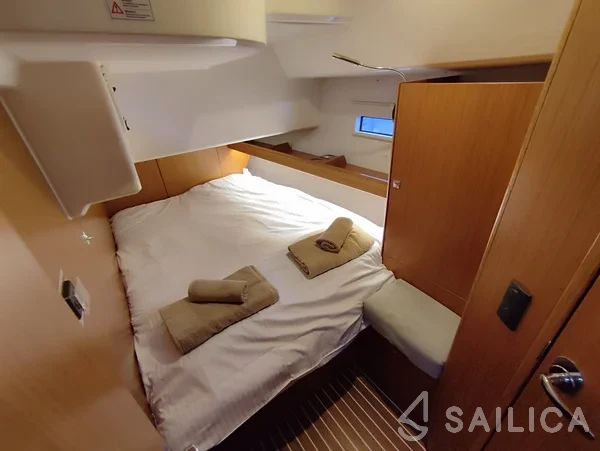Bavaria 46 Cruiser - Yacht Charter Sailica