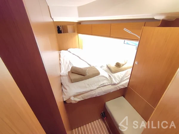 Bavaria 46 Cruiser - Yacht Charter Sailica