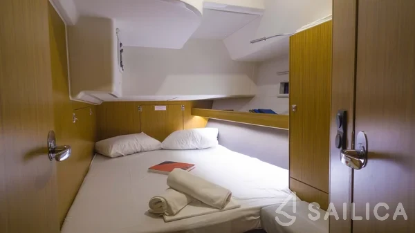 Bavaria 46 Cruiser - Yacht Charter Sailica