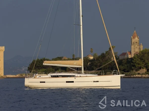 Dufour 460 - Yacht Charter Sailica