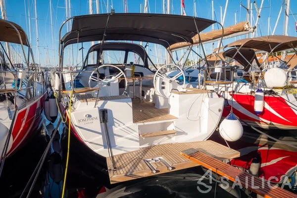 Elan Impression 45.1 - Yacht Charter Sailica
