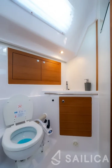Elan Impression 45.1 - Yacht Charter Sailica